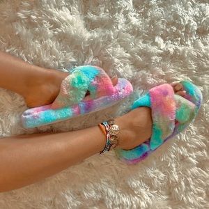 RAINBOW FAUX fur slippers